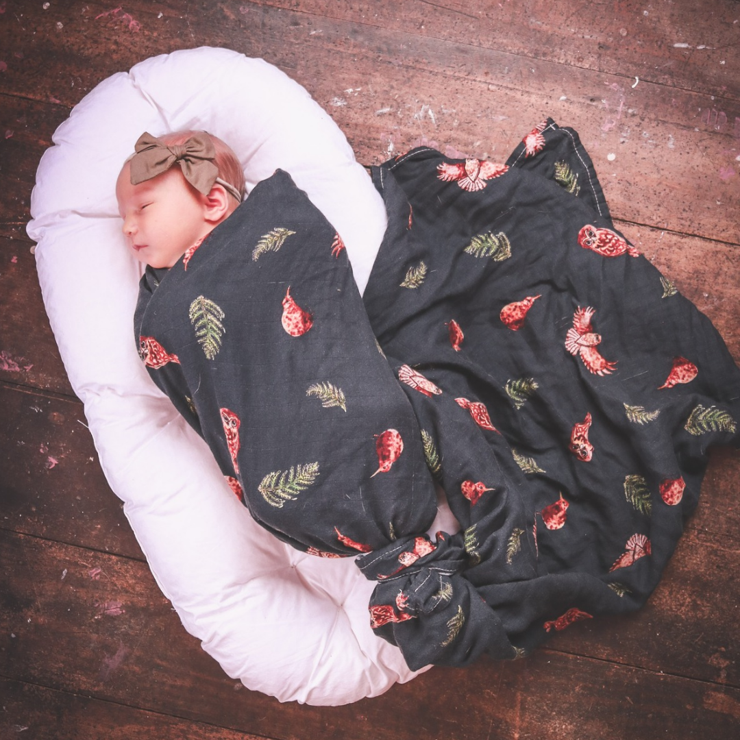 Ruru & Kiwi Navy Bamboo Muslin Wrap