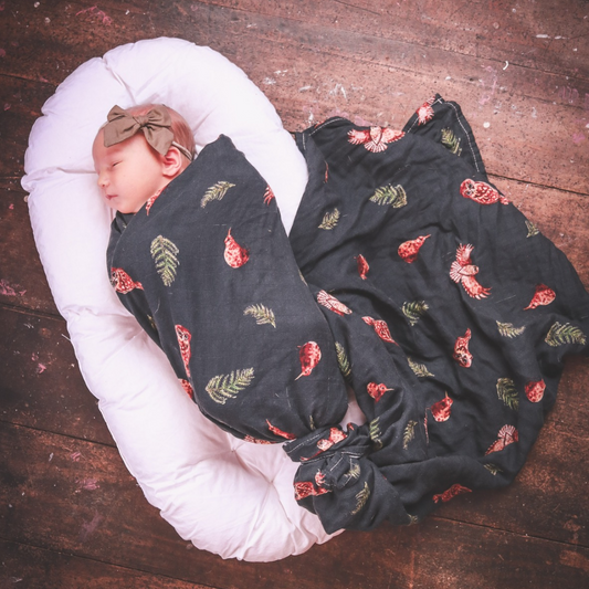 Ruru & Kiwi - Bamboo Muslin Wrap - Navy