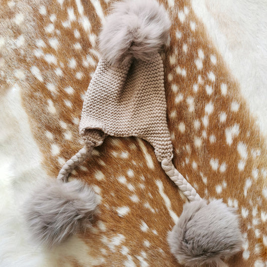 Pom Pom Beanie